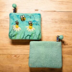 Handmade Felt Bee Coin Purse – Cute Bee Face, Beehive & Flower Embroidery – Eco Wool Zip Pouch – Animal Lover Gift – Made in Nepal