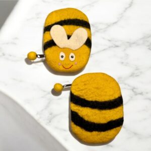 Handmade Felt Bee Coin Purse – Cute Bee Face, Beehive & Flower Embroidery – Eco Wool Zip Pouch – Animal Lover Gift – Made in Nepal