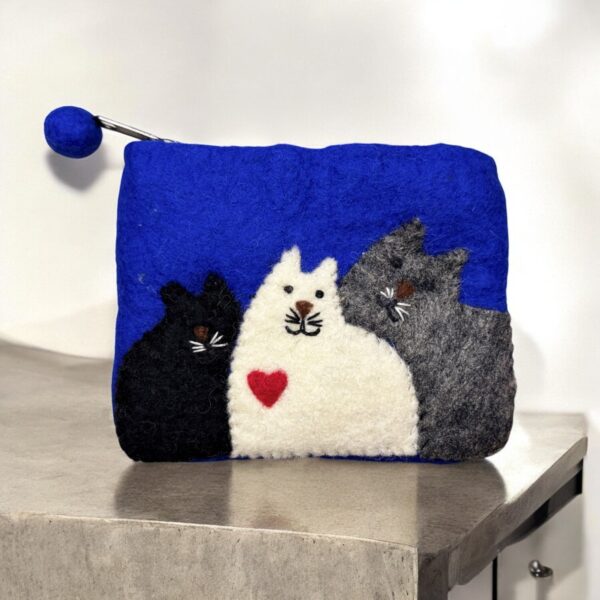 Handmade Felt Cat Coin Purse – Adorable Boho Zipper Wallet, Eco-Friendly Gift for Cat Lovers – Fair Trade Wool Accessory from Nepal - Image 2